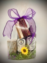 Load image into Gallery viewer, Gift set: Lavender Soap, Spritzer &amp; Bubble Bath
